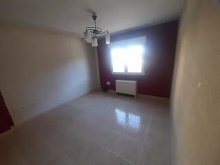 Casa aparellada  Conde de barcelona. Solvia inmobiliaria  chalet adosado argamasilla de alba