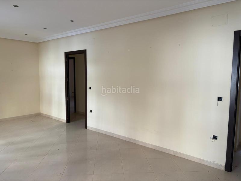 Foto 1840836b-187c-439a-b479-4ead10863502. Piso solvia inmobiliaria piso en Linarejos Linares