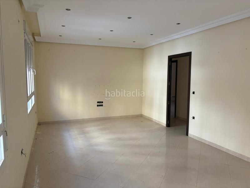 Foto e2eb3992-c34e-4084-80f2-47dd629ba132. Piso solvia inmobiliaria piso en Linarejos Linares