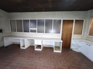 Local Comercial  Barri foranies. la coromina. Solvia inmobiliaria  locales cardona