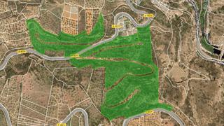 Finca rústica  C/ rubiales. Solvia inmobiliaria  suelo urbanizable sectorizado pinos genil