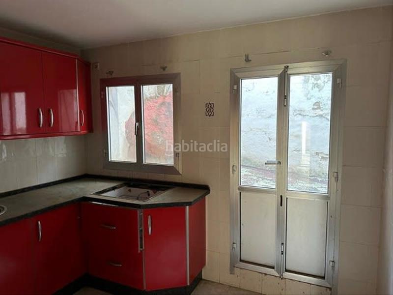 Foto 0327bef8-ce99-4ec5-be9e-31689386aa1e. Casa aparellada a Barcarrota