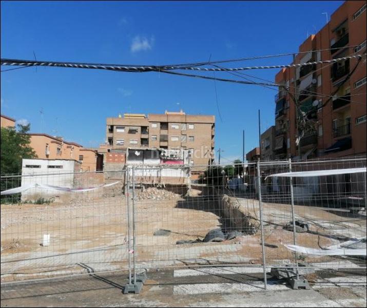 Foto efdd7150-bc93-4e10-9817-361e4e22fa44. Terreno residencial solvia inmobiliaria solares en Paterna