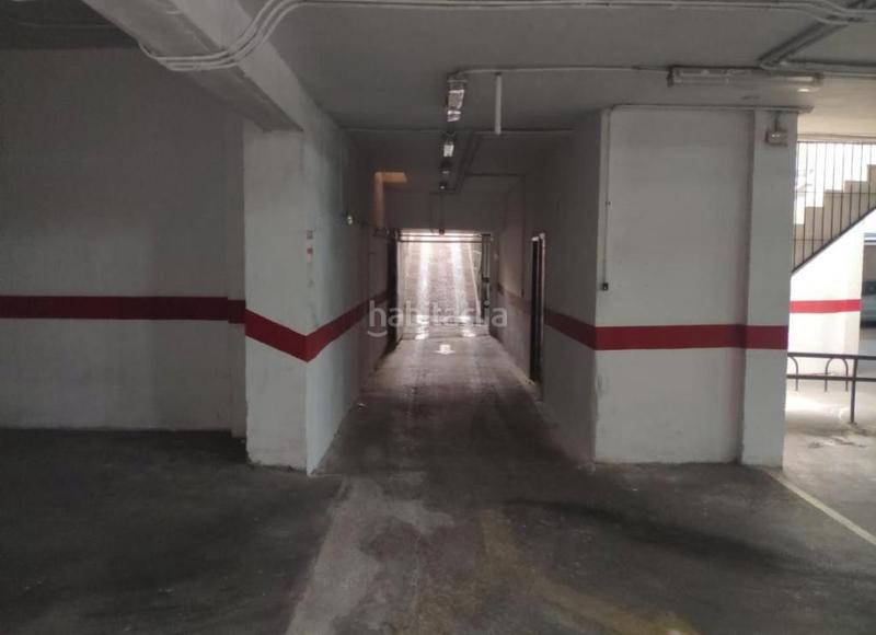 Foto 3d9e9ec4-7c6f-4d1f-91fd-d2aab557f714. Autoparkplatz in Avenida Habaneras - Curva de Palangre Torrevieja