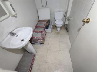 Business premise  Josep trueta. Solvia inmobiliaria  locales sant joan despí