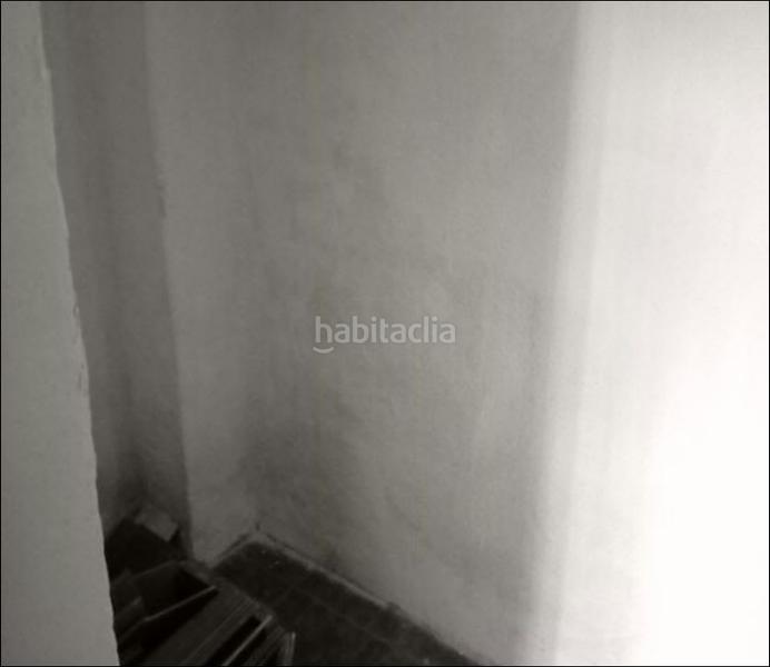 Foto ba4f9144-5bde-4649-8f19-8e07914f2e1a. Locale commerciale in Playa de Gandía Gandia