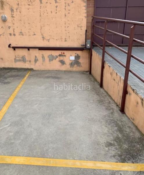 Foto 29266e8e-2c6e-48af-b7f3-6130ceb7b6fb. Autoparkplatz in Jonquera (La)