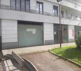 Local commercial  Zerrajera kalea. Solvia inmobiliaria  locales arrasatemondragón