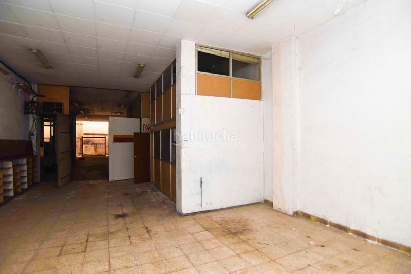 Foto 273762dc-3d03-4ee9-a6e3-3f98cb6d697d. Local commercial dans Centre Santa Coloma de Gramenet