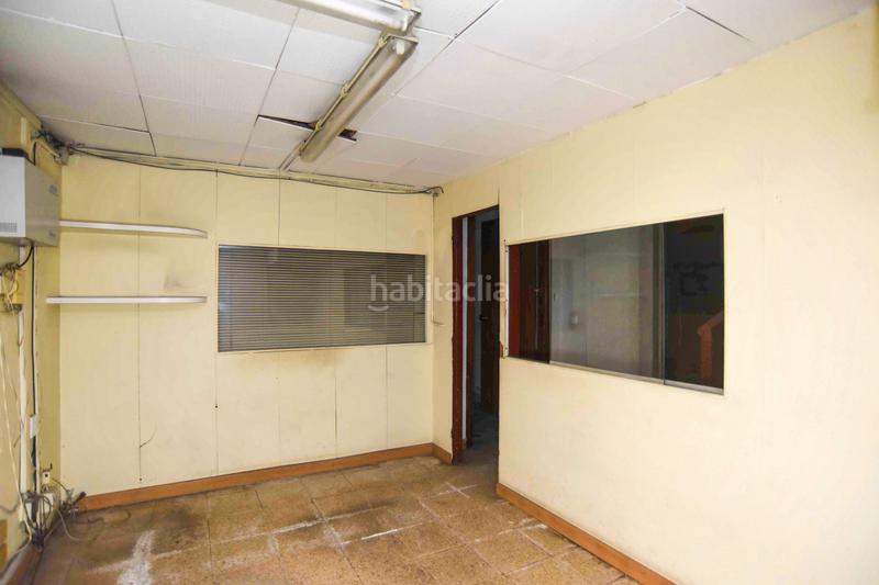 Foto 94b33549-a447-4f6d-8d01-58c21fb0f8d3. Local commercial dans Centre Santa Coloma de Gramenet