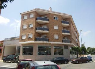 Aparcament cotxe  Peru. Solvia inmobiliaria  garaje amposta