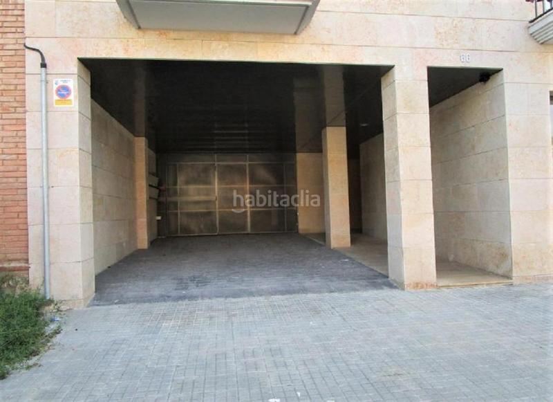 Foto 0d4c1db5-587e-4ae3-8cec-22626b3d1bd9. Aparcament cotxe a Balenyà