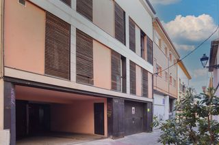 Zweistöckige Wohnung  C/ sant magi. Solvia inmobiliaria  dúplex rubí