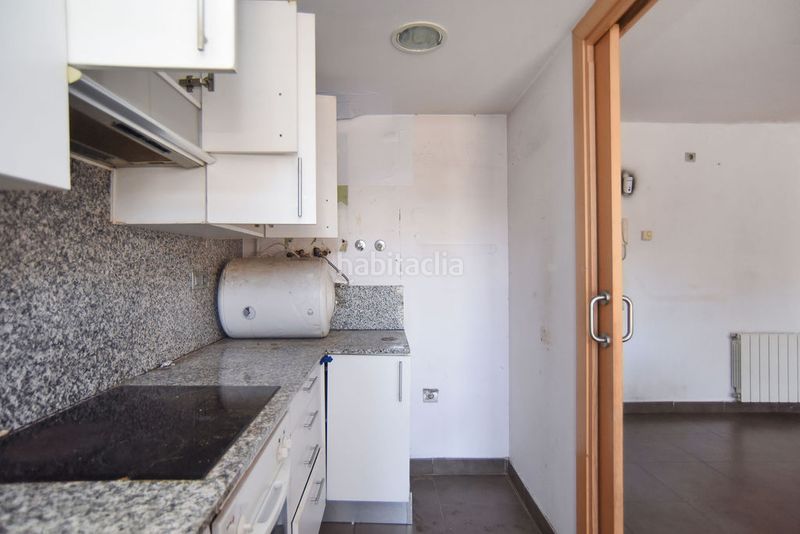 Foto eb3c2ec8-14e9-480c-a91a-e0fa70e04437. Dúplex a Centre Rubí