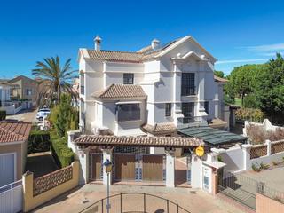 Xalet  Barrando del moro. Solvia inmobiliaria  chalet independiente isla cristina