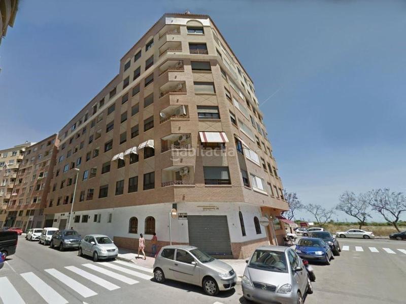 Foto 0bb4e446-d48a-40fb-8404-6ace5819eed4. Car parking in Parque Geólogo José Royo Gómez Castellón de la Plana