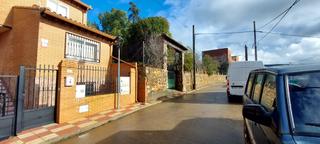 Chalet  Ventura jimenez. Solvia inmobiliaria  chalet independiente navalucillos los