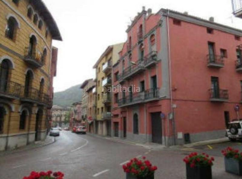 Foto c26c4173-2c0b-4ca8-a920-9677ed2edf2f. Autoparkplatz in Ripoll