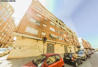 Pis  C/ maestrat. Solvia inmobiliaria  piso saguntosagunt