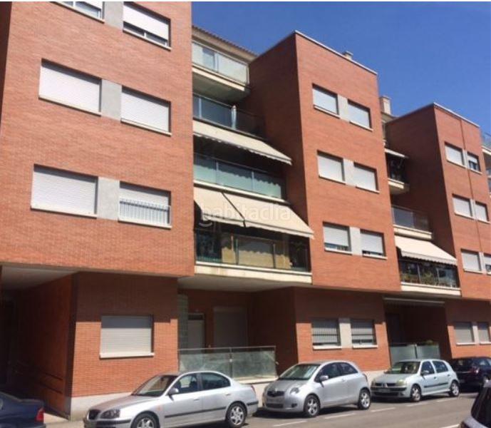 Foto 597cb8ca-66e4-46e9-b5fa-271942217299. Aparcament cotxe a Algezares Murcia