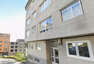 Aparcament cotxe  C/ agra do rio. Solvia inmobiliaria  garaje malpica de bergantiños