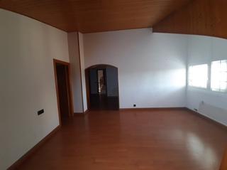 Chalet  C/ tarragona. Solvia inmobiliaria  chalet independiente palausolità i plegaman