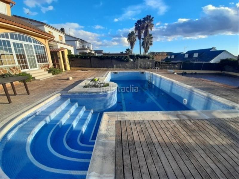 Foto 206df9ce-9f8c-4ca9-b324-fe58e915ad30. Chalet solvia inmobiliaria chalet independiente palausolità i plegamans en Palau-solità i Plegamans
