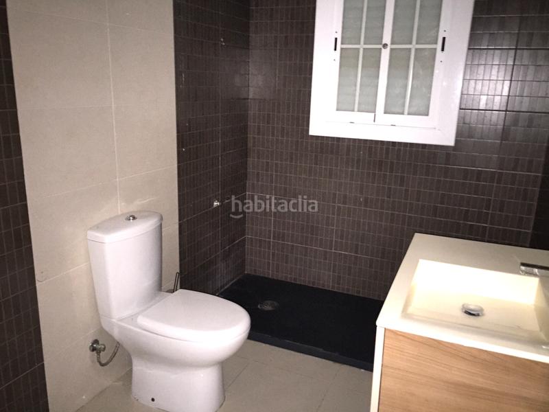 Foto a84c6370-8cc9-41ef-a9bb-f8967f633ee0. Chalet solvia inmobiliaria chalet independiente palausolità i plegamans en Palau-solità i Plegamans