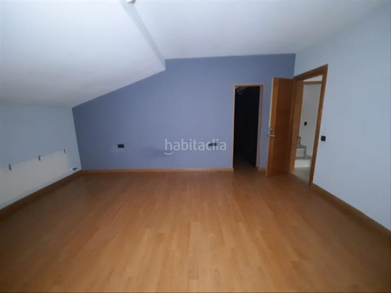 Foto b6ad87c3-4708-493e-869b-b018418b352b. Chalet solvia inmobiliaria chalet independiente palausolità i plegamans en Palau-solità i Plegamans
