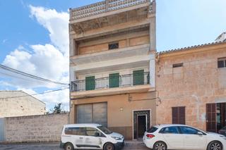 Chalet  C/ áfrica. Solvia inmobiliaria  casa campos