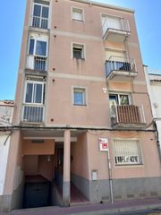 Aparcament cotxe a C/ Joan Camiso