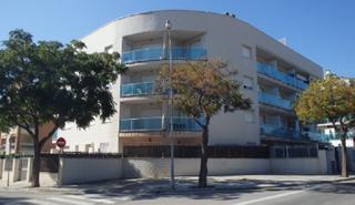 Aparcament cotxe  C/ camí corralet. Solvia inmobiliaria  garaje cambrils