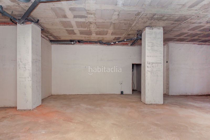 Foto 00979131-3bbe-4c20-99c1-1662bb58f7c9. Local comercial a Llevant Reus