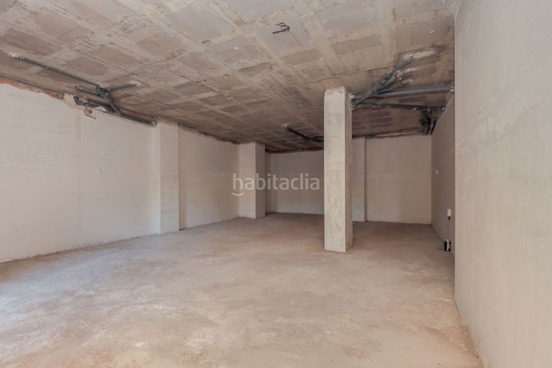 Foto dc57cb76-b98c-4f1c-9474-db928e83f1c5. Local comercial a Llevant Reus