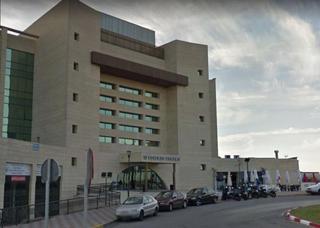 Aparcament cotxe  La cartuja. Solvia inmobiliaria  garaje tomares