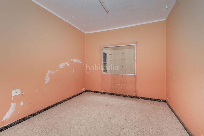 Foto f9788173-c166-4df4-ab04-e90f0bf8998e. Edificio in Mariola Lleida