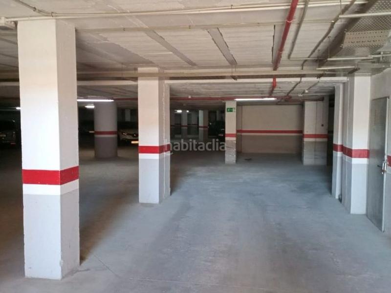 Foto 724c890e-4de5-46bb-b3df-2bc1c4ec2130. Aparcament cotxe a Brenes