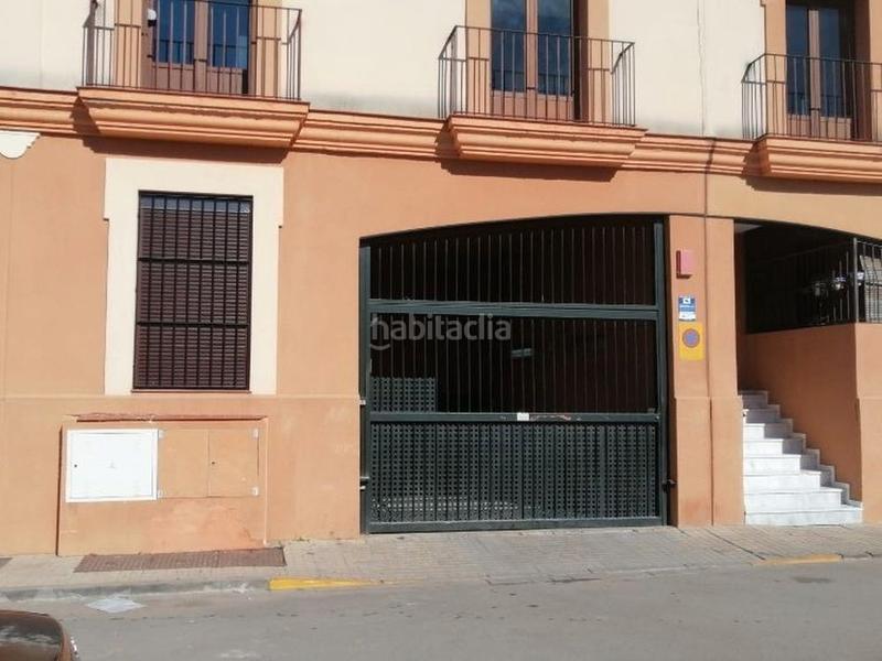 Foto d3841798-4e44-4816-90e0-8891df05a6fc. Aparcament cotxe a Brenes