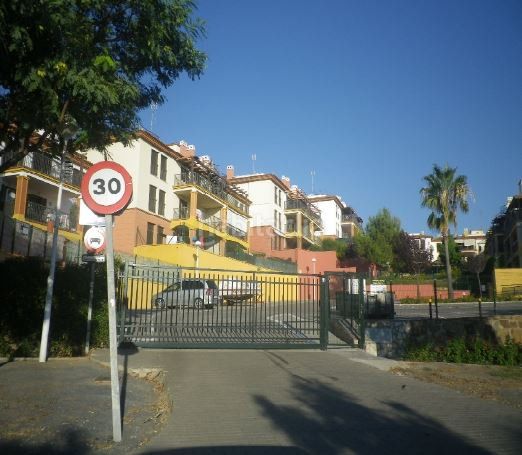 Foto bcade45e-9143-4e3b-892b-e6b3331aea4e. Aparcament cotxe a Costa Esuri Ayamonte