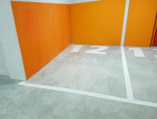 Foto a5270b2e-4223-4de9-80e4-5a60dad0f480. Aparcament cotxe a Cala Figuera Santanyí