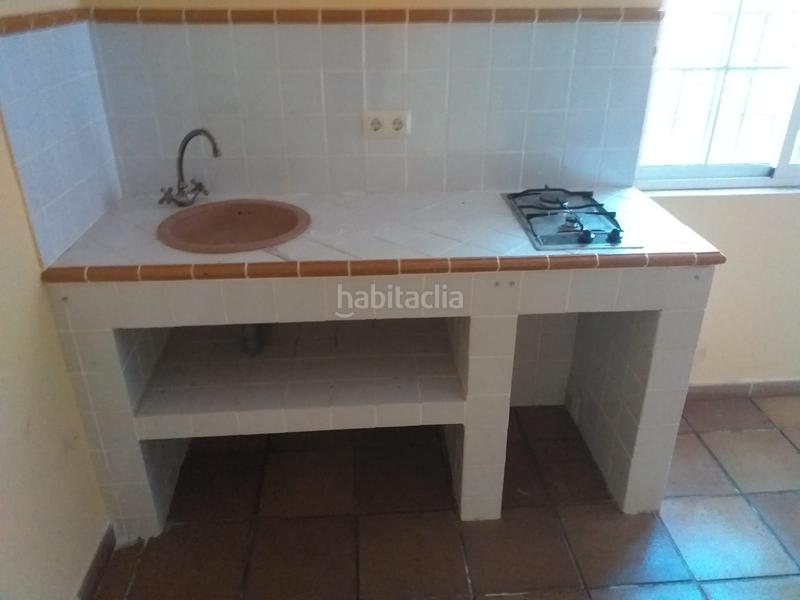 Foto f215f85e-90cf-4a65-ab86-21dca72db2c8. Casa pareada solvia inmobiliaria chalet adosado en Cortegana