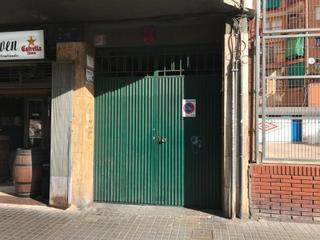 Aparcament cotxe  Joan xxiii. Solvia inmobiliaria  garaje sant adrià de besòs