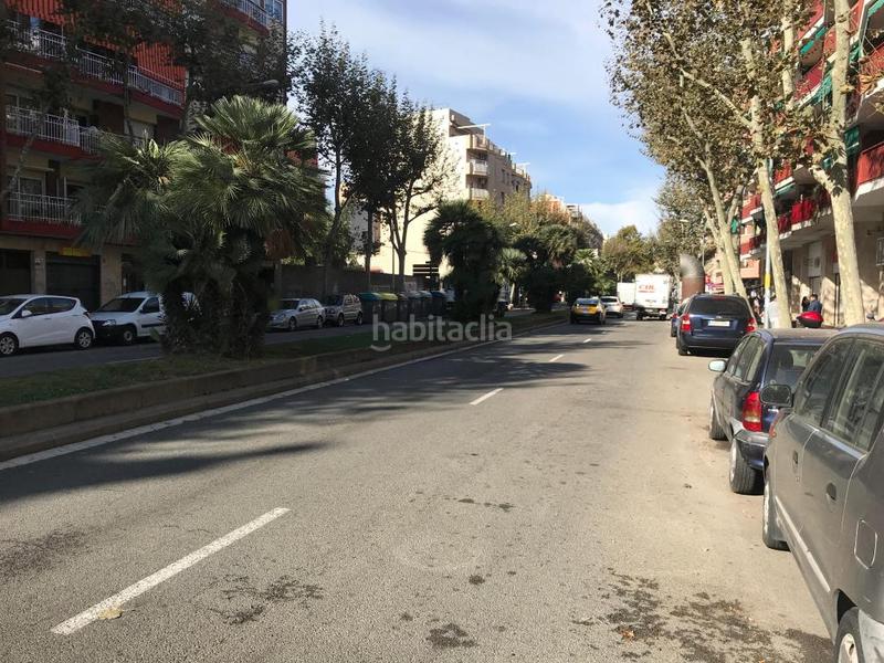 Foto b584f923-f739-4ff6-8a20-bfa467a62687. Parking coche solvia inmobiliaria garaje sant adrià de besòs en Badalona