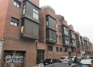 Parking coche  Piedrahita. Solvia inmobiliaria  garaje madrid