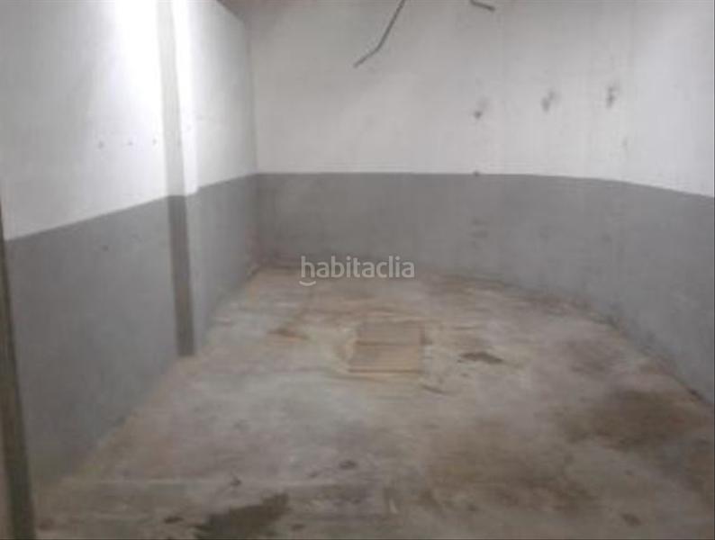 Foto 9c54e29b-de19-4a24-8931-91a6ce730d22. Parking voiture dans Nucli Urbà Esparreguera