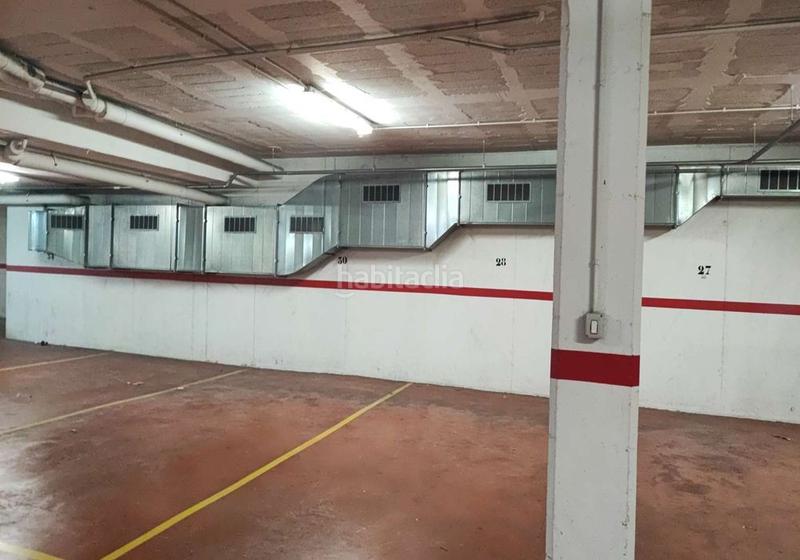 Foto 876fbcb6-cac9-47e2-b3f1-34c8ffae7a04. Aparcament cotxe a Santa Bàrbara