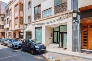 Locale commerciale  C/ san cristóbal. Solvia inmobiliaria  locales vall duixó la