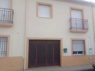 Xalet  C/ martín de roa. Solvia inmobiliaria  casa guadalcázar