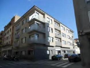 Aparcament cotxe  Cl universidad de cervera. Solvia inmobiliaria  garaje girona