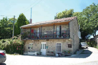 Chalet  Cl santa cristina casa do penedo. Solvia inmobiliaria  chalet independiente carballedo